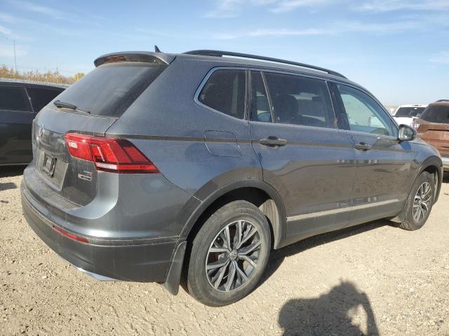 3VV2B7AX8JM048661 - 2018 VOLKSWAGEN TIGUAN SE ნაცრისფერი ფოტო 3