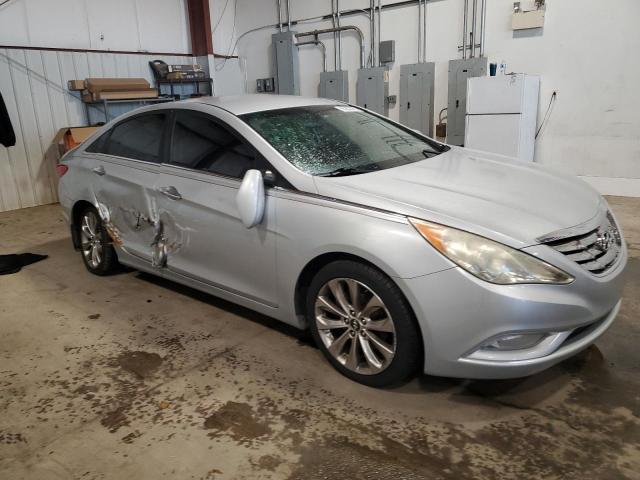 5NPEC4AC7CH422934 - 2012 HYUNDAI SONATA SE Srebrny zdjęcie 4