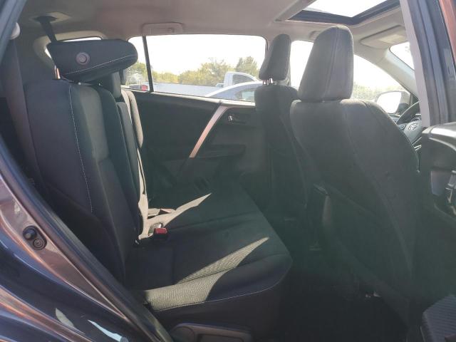 2T3RFREV7FW389710 - 2015 TOYOTA RAV4 XLE GRAY photo 11