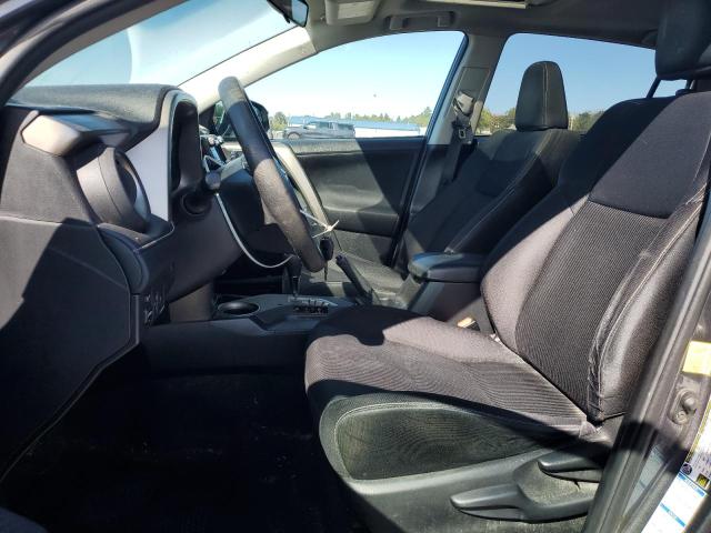 2T3RFREV7FW389710 - 2015 TOYOTA RAV4 XLE GRAY photo 7