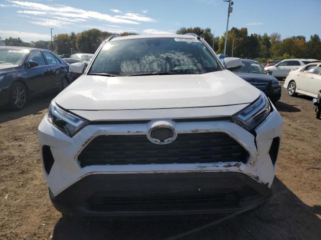 2T3P1RFV4SW520803 - 2025 TOYOTA RAV4 XLE 白色 照片 5