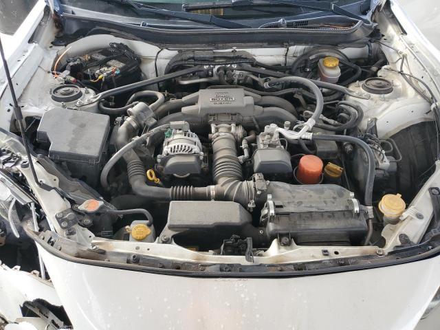 JF1ZNAA13F8702917 - 2015 TOYOTA SCION FR-S WHITE photo 11