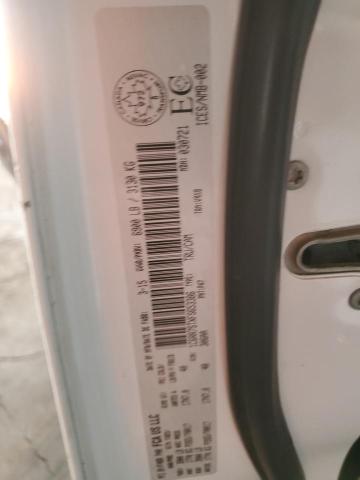 1C6RR7STXFS653386 - 2015 RAM 1500 ST WHITE photo 12