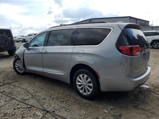 2C4RC1BG0HR745332 - 2017 CHRYSLER PACIFICA TOURING L Silber Foto 2