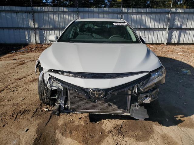 4T1C11AK9RU199728 - 2024 TOYOTA CAMRY LE 白色 照片 5