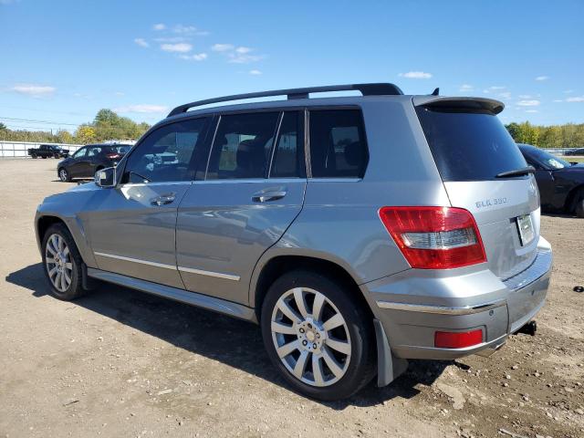 WDCGG8HB0BF666834 - 2011 MERCEDES-BENZ GLK 350 4MATIC SILVER photo 2