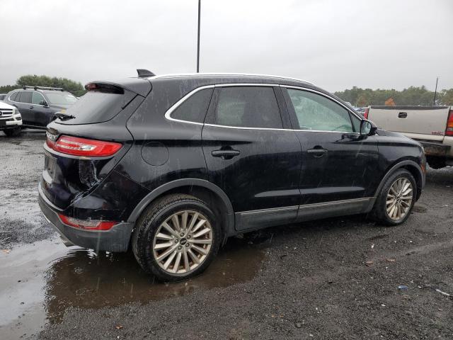 5LMCJ1C99KUL42318 - 2019 LINCOLN MKC Чорний фото 3