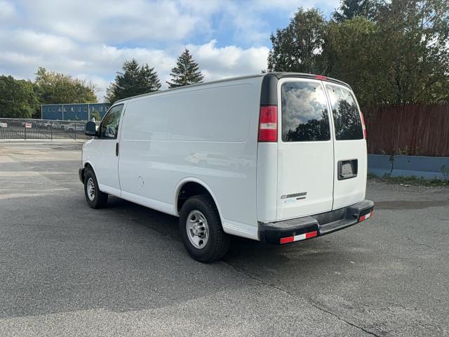 1GCWGAFG2G1188654 - 2016 CHEVROLET EXPRESS G2 WHITE photo 3
