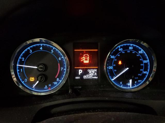 2T1BURHE3JC993924 - 2018 TOYOTA COROLLA L 白色 照片 9