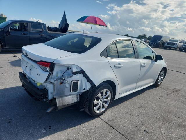 JTDEPMAEXMJ173950 - 2021 TOYOTA COROLLA LE Biały zdjęcie 3
