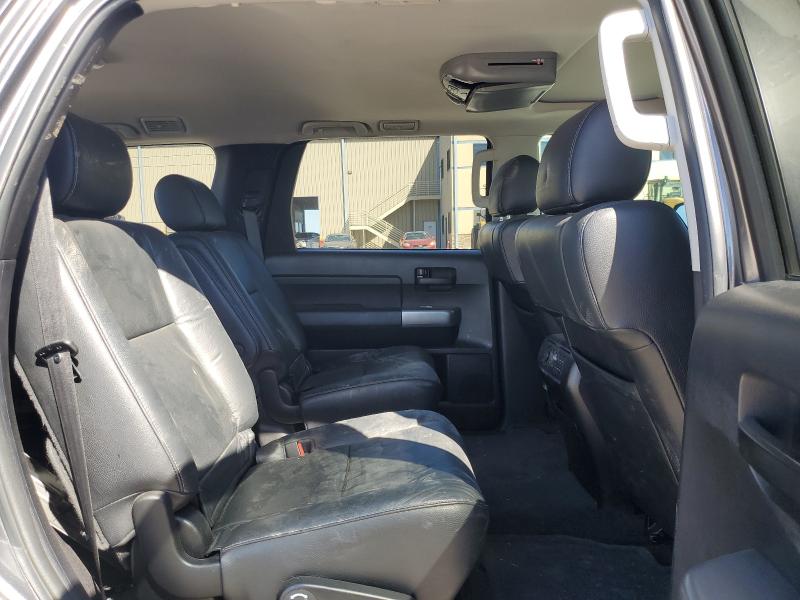 5TDBY5G11JS158472 - 2018 TOYOTA SEQUOIA SR5 灰色 照片 11