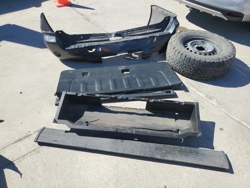 5TDBY5G11JS158472 - 2018 TOYOTA SEQUOIA SR5 灰色 照片 13