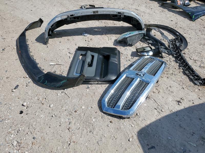 1C6RR6LT8JS155303 - 2018 RAM 1500 SLT Negro foto 12