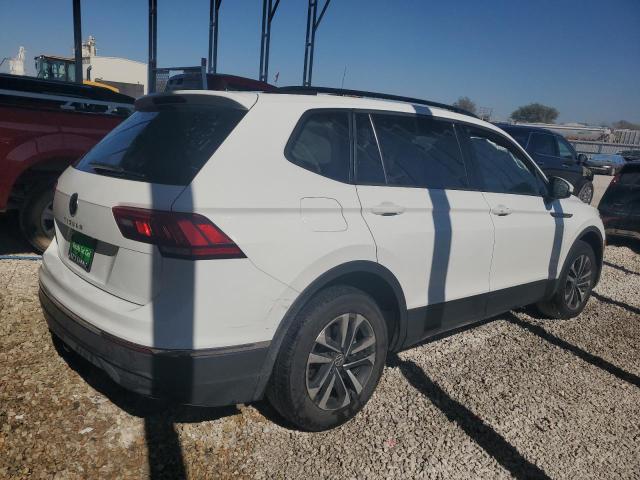 3VV1B7AX9NM050985 - 2022 VOLKSWAGEN TIGUAN S 白色 照片 3