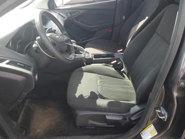 1FADP3E24JL319285 - 2018 FORD FOCUS S Сірий фото 7