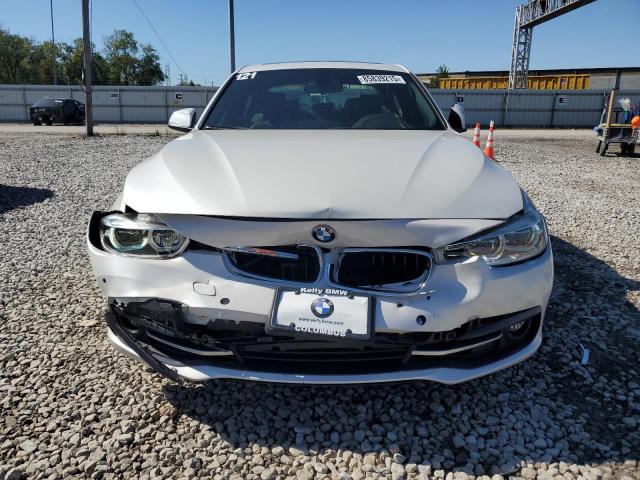 WBA8D9C54JEM32000 - 2018 BMW 330 XI WHITE photo 5
