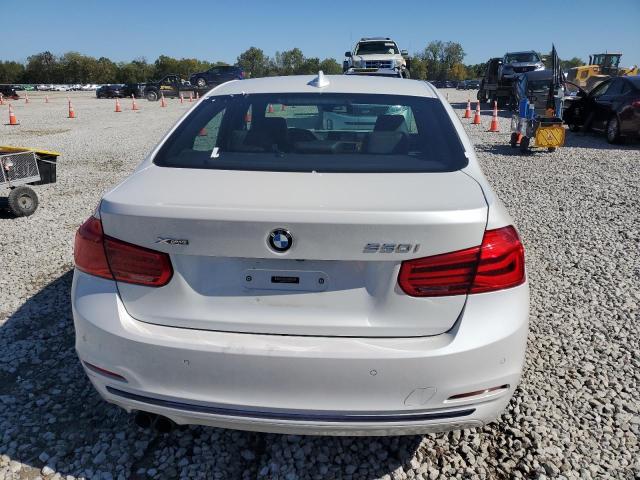 WBA8D9C54JEM32000 - 2018 BMW 330 XI WHITE photo 6