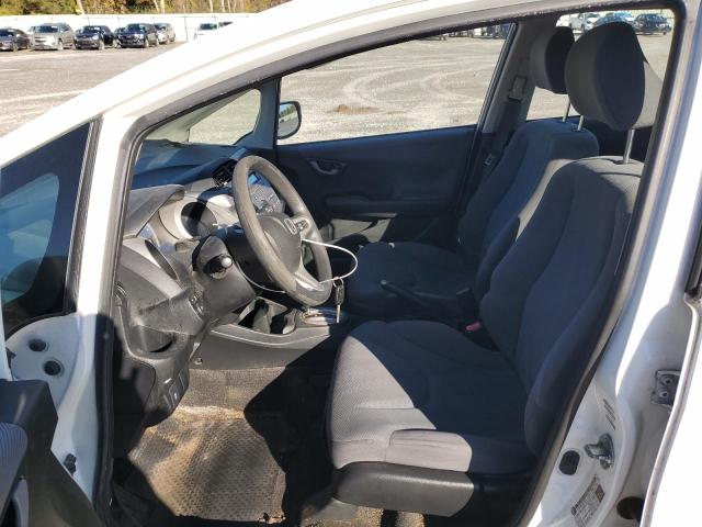 JHMGE8H35CC032134 - 2012 HONDA FIT WHITE photo 7