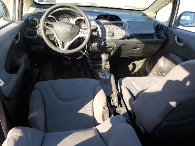 JHMGE8H35CC032134 - 2012 HONDA FIT WHITE photo 8