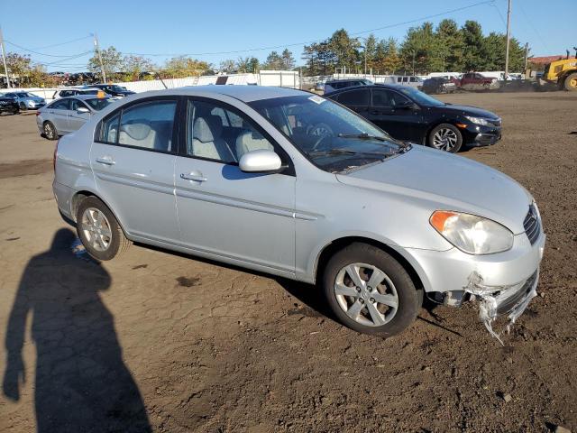 KMHCN4AC1AU406406 - 2010 HYUNDAI ACCENT GLS SILVER photo 4