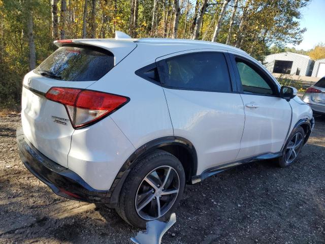 3CZRU6H25MM102606 - 2021 HONDA HR-V SPORT WHITE photo 3