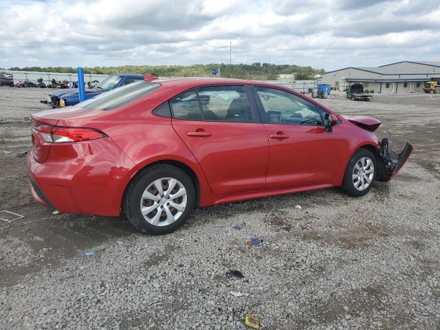 JTDEPRAE8LJ024318 - 2020 TOYOTA COROLLA LE RED photo 3