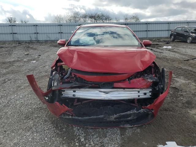 JTDEPRAE8LJ024318 - 2020 TOYOTA COROLLA LE RED photo 5