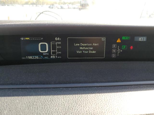 JTDKARFUXH3035319 - 2017 TOYOTA PRIUS WHITE photo 9