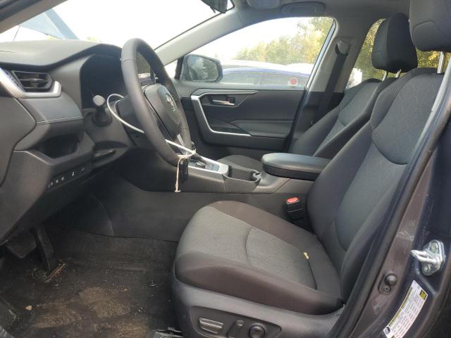 2T3RWRFV3RW234588 - 2024 TOYOTA RAV4 XLE 灰色 照片 7