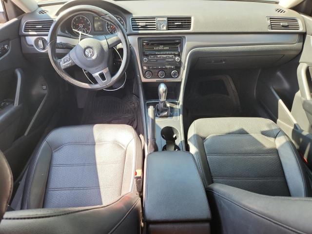 1VWAT7A36EC083367 - 2014 VOLKSWAGEN PASSAT S SILVER photo 8