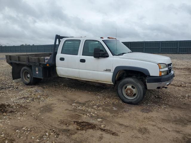 1GBJK33D47F177449 - 2007 CHEVROLET SILVERADO K3500 WHITE photo 4