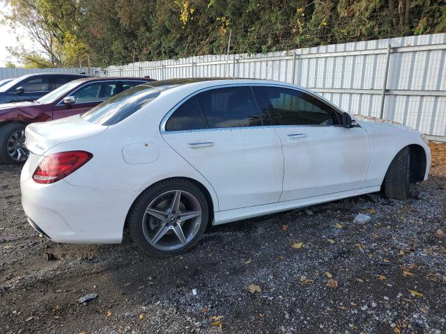 55SWF4KB1JU243610 - 2018 MERCEDES-BENZ C 300 4MATIC WHITE photo 3