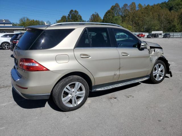 4JGDA5HB8CA035302 - 2012 MERCEDES-BENZ ML 350 4MATIC GOLD photo 3