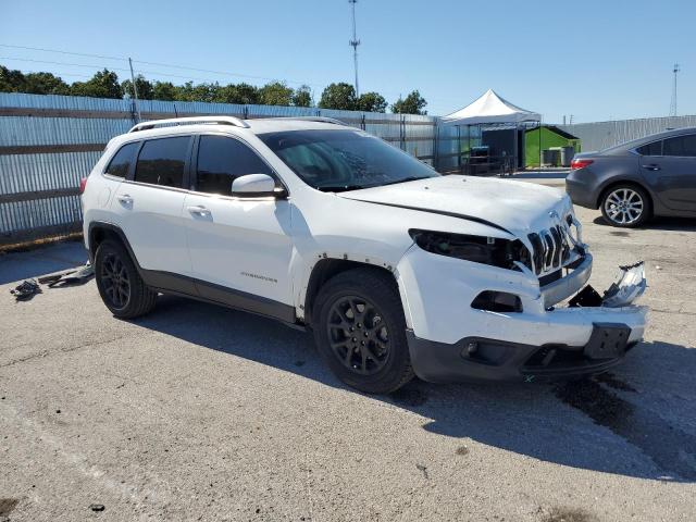 1C4PJMCX4JD545785 - 2018 JEEP CHEROKEE LATITUDE WHITE photo 4