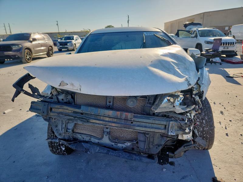 KNAFU4A22C5643380 - 2012 KIA FORTE EX Weiß Foto 5