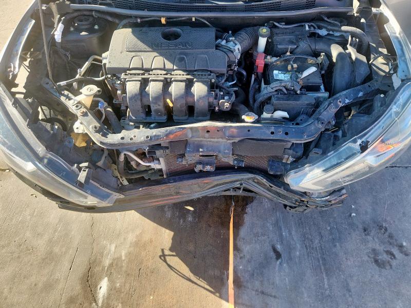 3N1AB7AP3GL655868 - 2016 NISSAN SENTRA S 灰色 照片 11