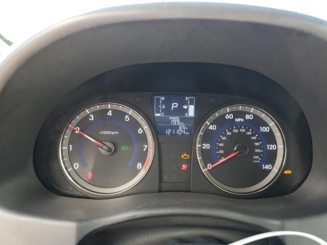 KMHCT4AEXHU174759 - 2017 HYUNDAI ACCENT SE 红色 照片 9