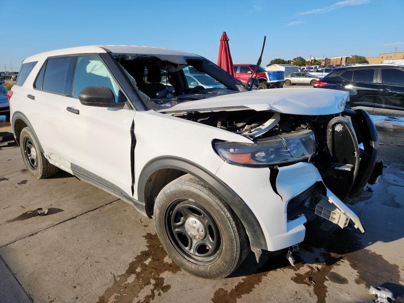 1FM5K8AB7PGA04574 - 2023 FORD EXPLORER POLICE INTERCEPTOR Beyaz fotoğraf 4