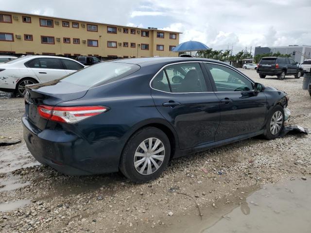 4T1B11HK1JU558009 - 2018 TOYOTA CAMRY L BLUE photo 3
