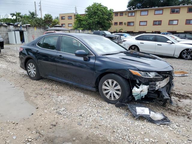 4T1B11HK1JU558009 - 2018 TOYOTA CAMRY L BLUE photo 4