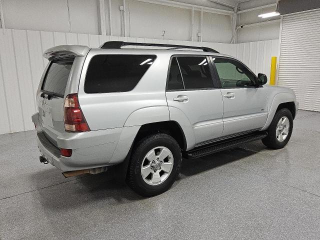 JTEZU14R350052266 - 2005 TOYOTA 4RUNNER SR5 SILVER photo 3