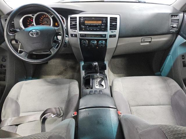 JTEZU14R350052266 - 2005 TOYOTA 4RUNNER SR5 SILVER photo 8