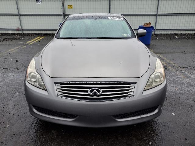 JNKCV64E08M127437 - 2008 INFINITI G37 BASE GRAY photo 5