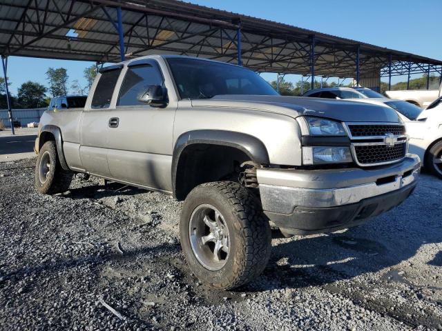2GCEC19V661113823 - 2006 CHEVROLET SILVERADO C1500 Gümüş fotoğraf 4