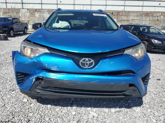 2T3ZFREV7GW285428 - 2016 TOYOTA RAV4 LE أزرق صورة 5