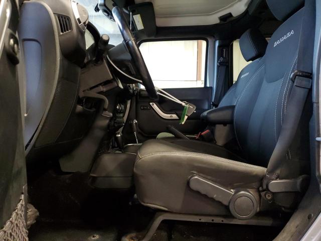 1C4HJWEG7GL143951 - 2016 JEEP WRANGLER U SAHARA 银色 照片 7