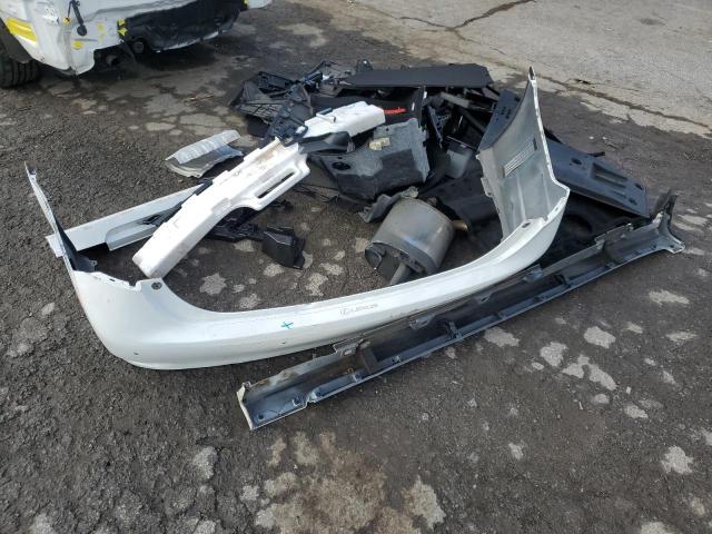 JTHCZ1BL9GA003630 - 2016 LEXUS GS 350 WHITE photo 12