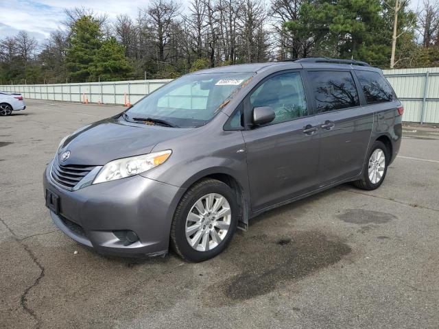 2016 TOYOTA SIENNA LE, 