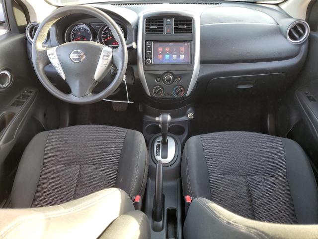3N1CN7AP8KL815929 - 2019 NISSAN VERSA S أبيض صورة 8