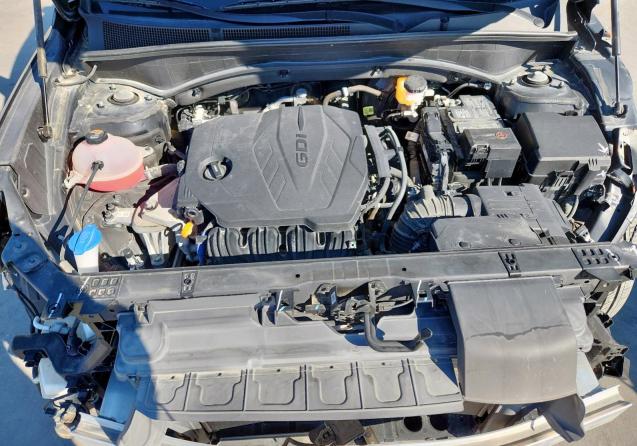 5NMS64AJXNH477015 - 2022 HYUNDAI SANTA FE SEL Черный фото 12